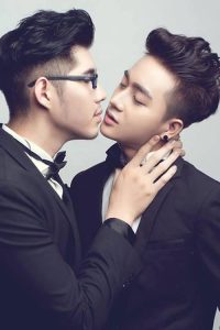 lối sống phóng túng trong cộng đồng LGBT