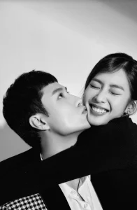 hẹn hò thầm kín