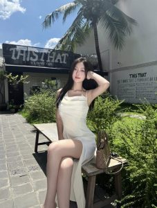 tìm kiếm dịch vụ vui chơi thiếu lành mạnh